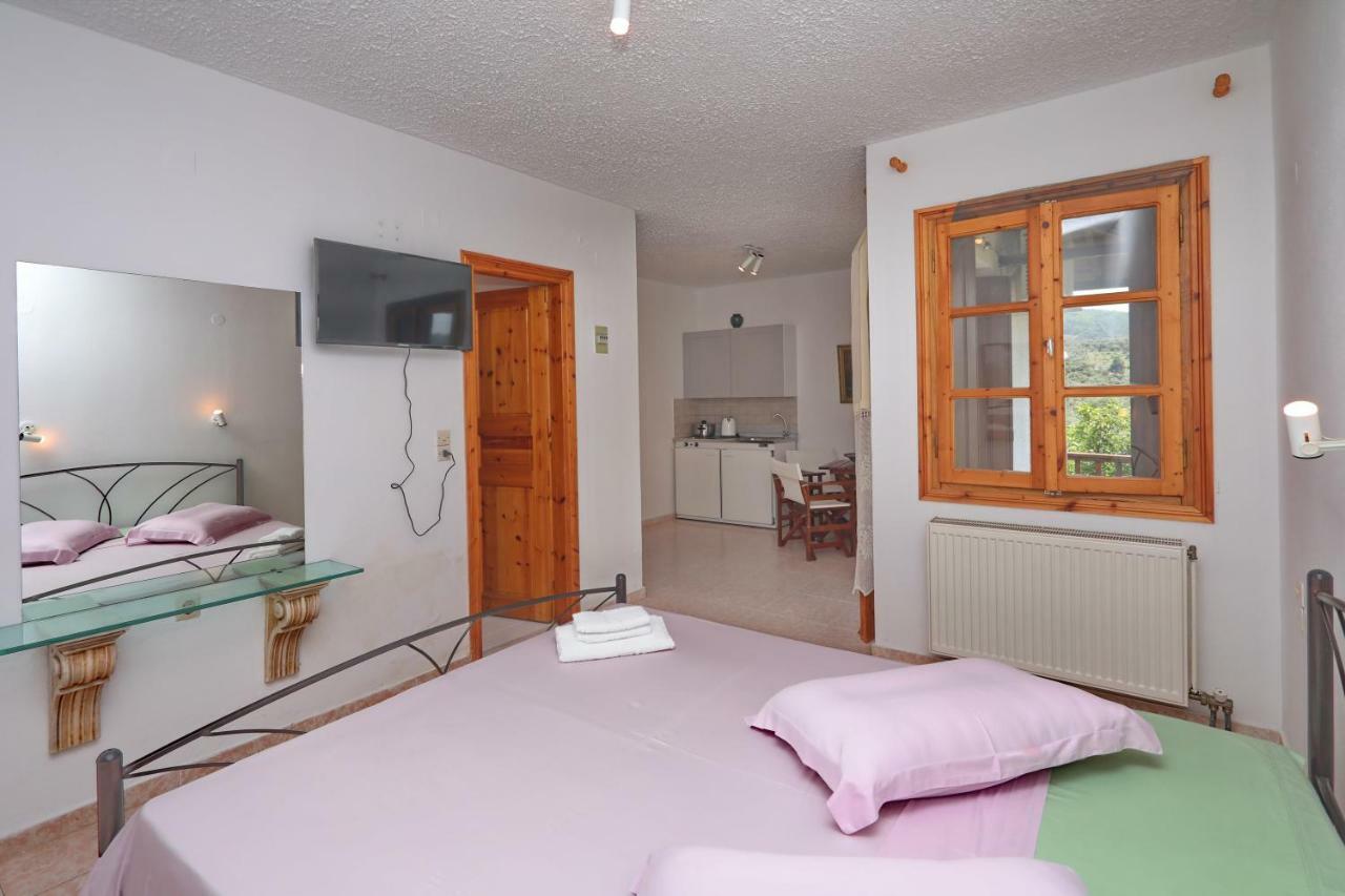 Marlitsis Apartments & Studios Skopelos Town Bagian luar foto