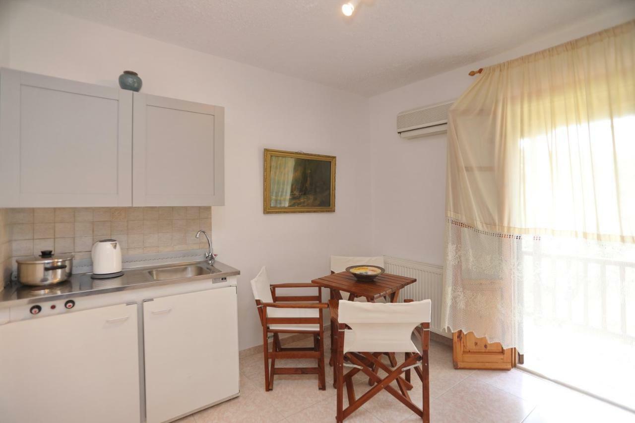Marlitsis Apartments & Studios Skopelos Town Bagian luar foto